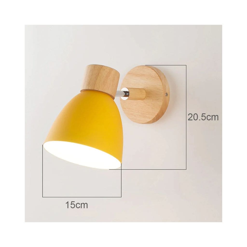 Nordische LED -Wandleuchte in festem Holz