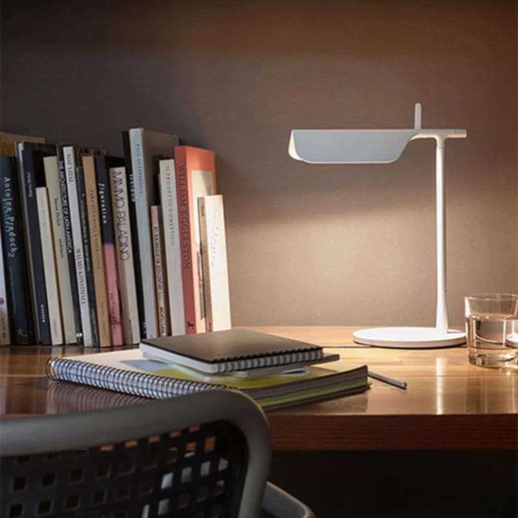 Postmoderne italienische Story -Lampe