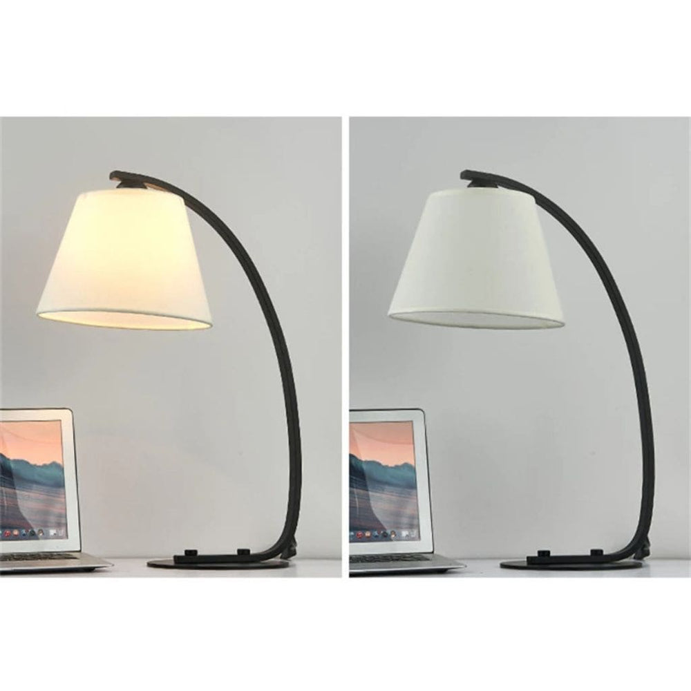 Moderne und einfache Tischlampe