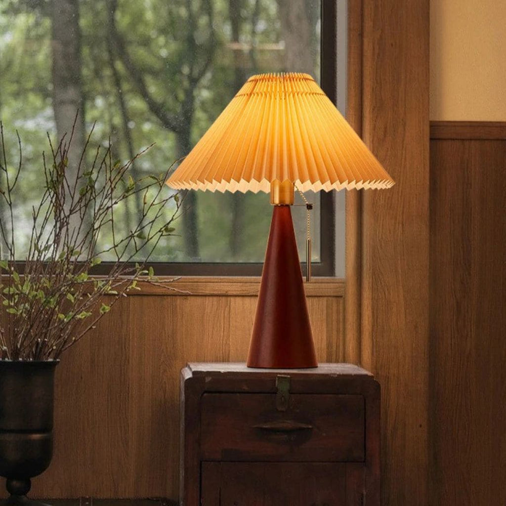 Retro gefaltete Tischlampe in festem Holz