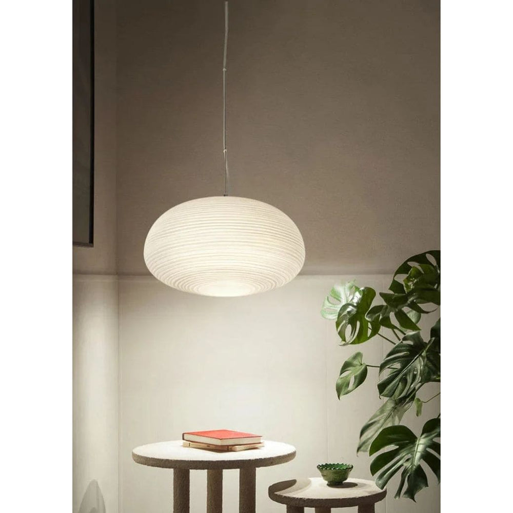 Foscarini -Suspension in milchigem weißen Glas