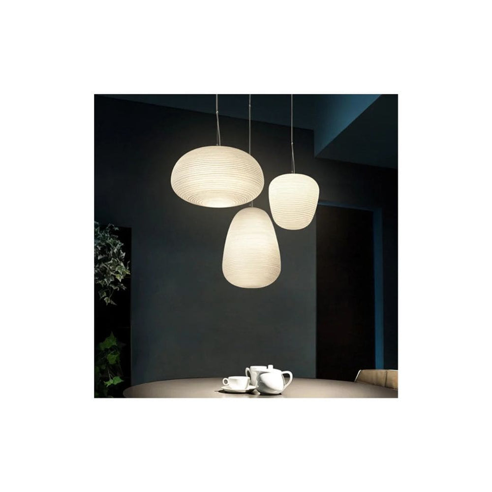 Foscarini -Suspension in milchigem weißen Glas