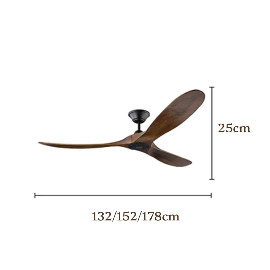 Deckenventilator aus Holz im tropischen Stil